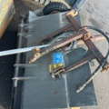 1427754-29 Kompakttraktor med frontlastare och redskap - John Deere 3720 -2013