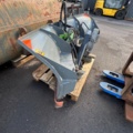 1427754-37 Kompakttraktor med frontlastare och redskap - John Deere 3720 -2013