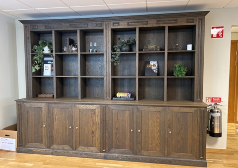 Image representing the auction - Disposal of bookshelves