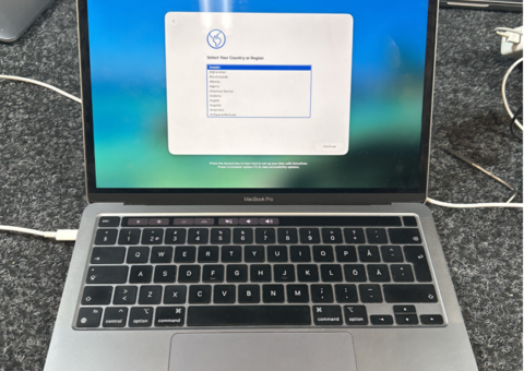 Image representing the auction - Disposal of laptops - Apple MacBook