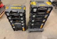 1518500 Storage boxes DeWALT