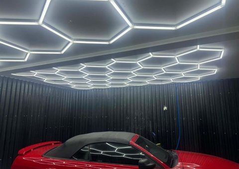 Image representing the auction - Liquidation of Import Company (Lighting) - Shipping included