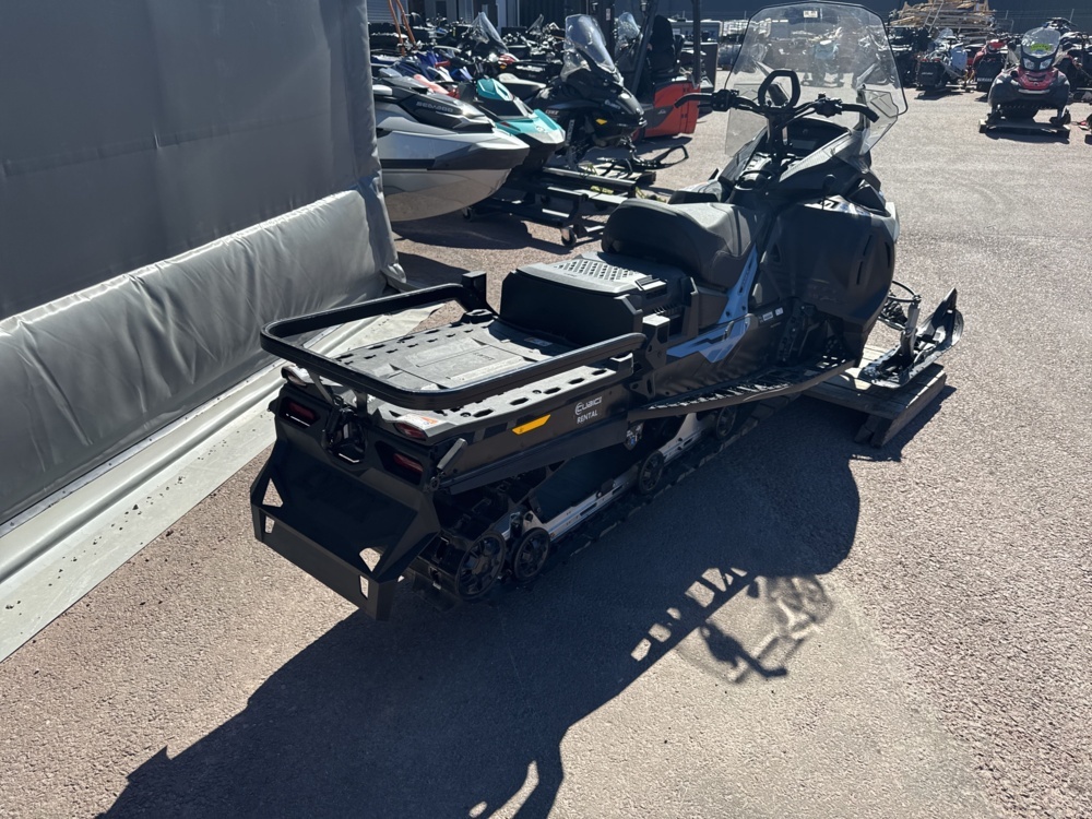1458211-2 Snowmobile COMMANDER CORE 900 ACE Lynx-2026