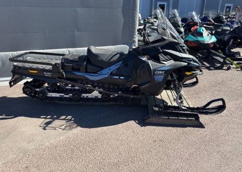 Snowmobile COMMANDER CORE 900 ACE Lynx-2026
