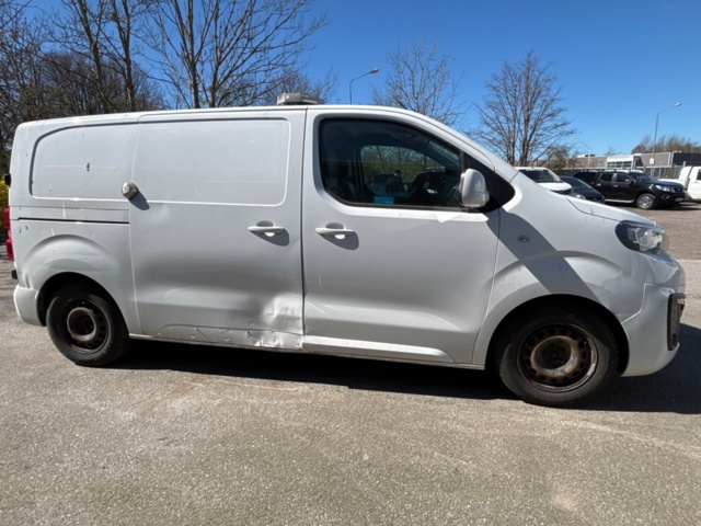 1368057-4 Peugeot Expert Panel Van 1.0t 1.6 BlueHDi 115 Manuell, 116hk, -2017