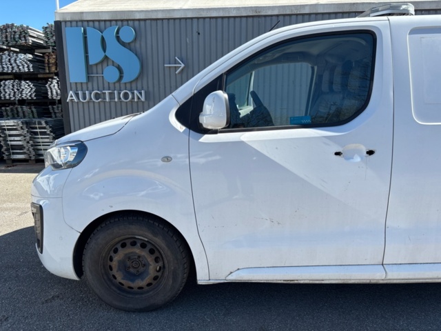 1368057-9 Peugeot Expert Panel Van 1.0t 1.6 BlueHDi 115 Manuell, 116hk, -2017
